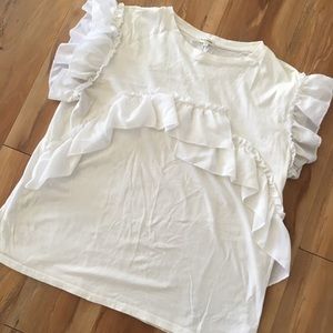 White shirt with frills